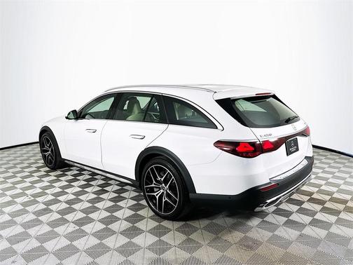 2025 Mercedes-Benz E-Class E 450 4MATIC