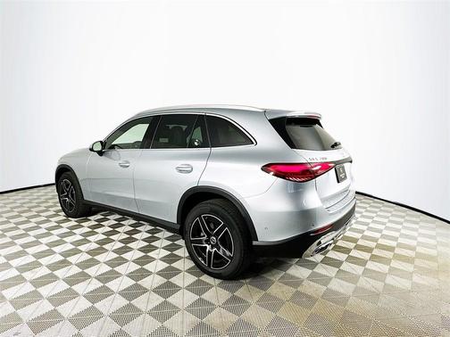 2026 Mercedes-Benz GLC 300 Base 4MATIC