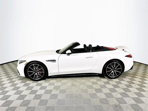 2023 Mercedes-Benz AMG SL 55 Base