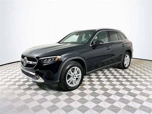 2025 Mercedes-Benz GLC 300 Base 4MATIC