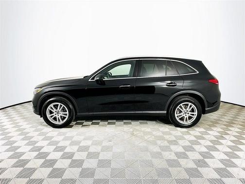 2025 Mercedes-Benz GLC 300 Base 4MATIC