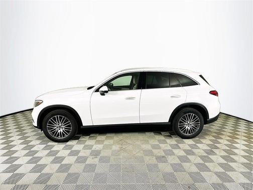 2026 Mercedes-Benz GLC 300 Base 4MATIC