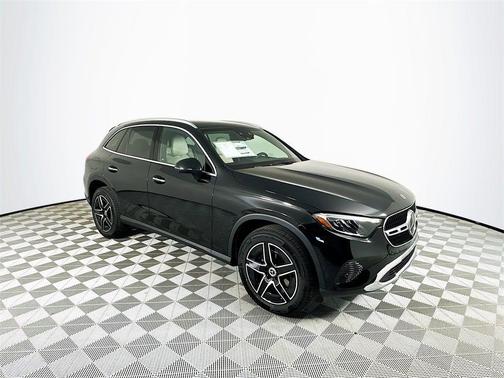 2026 Mercedes-Benz GLC 300 Base 4MATIC