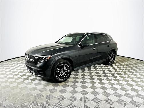 2025 Mercedes-Benz GLC 300 Base