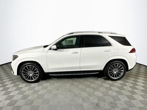 Polar White 2026 Mercedes-Benz GLE 450 4MATIC