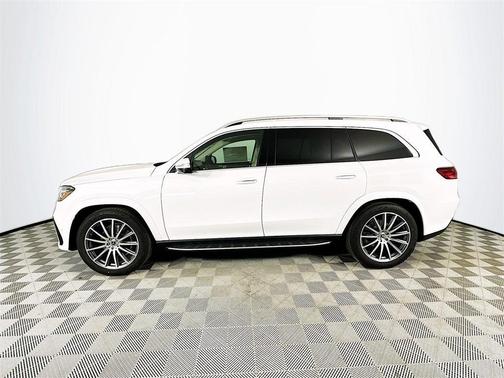 2026 Mercedes-Benz GLS 450