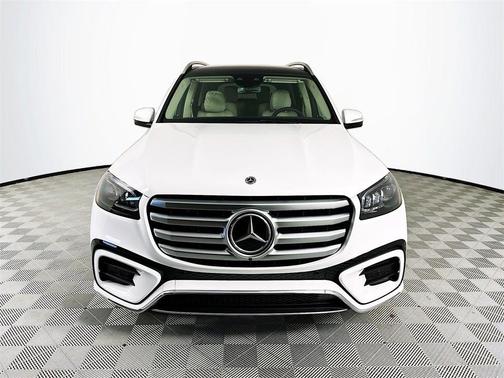 2026 Mercedes-Benz GLS 450