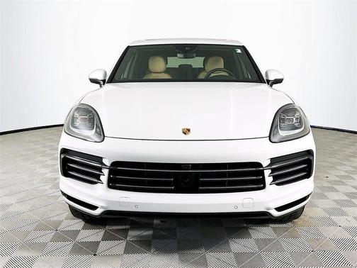 2023 Porsche Cayenne Platinum Edition