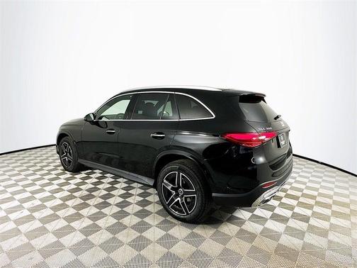 2025 Mercedes-Benz GLC 300 Base 4MATIC