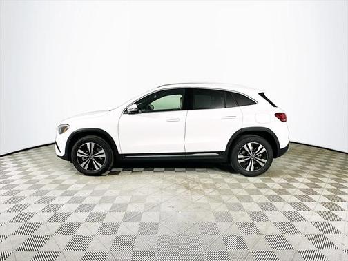 2025 Mercedes-Benz GLA 250 Base
