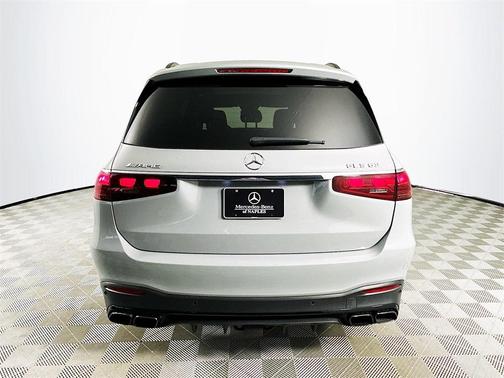 2024 Mercedes-Benz AMG GLS 63 Base 4MATIC