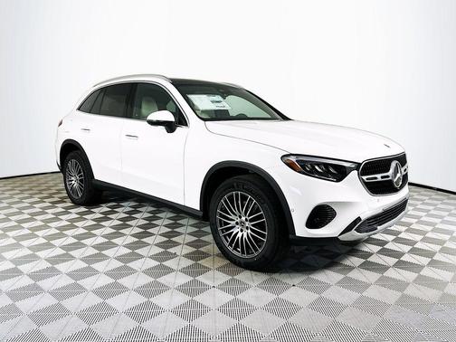 Polar White 2026 Mercedes-Benz GLC 300 Base
