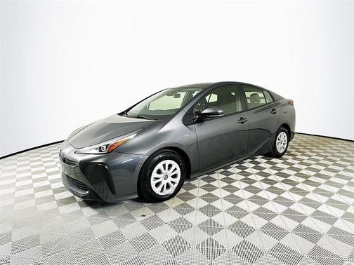 2019 Toyota Prius LE