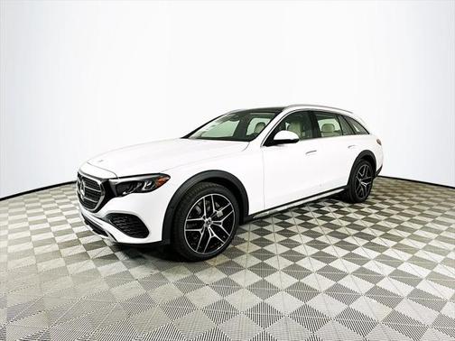 2025 Mercedes-Benz E-Class 4MATIC