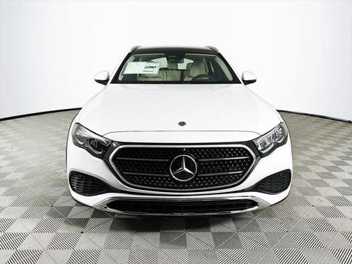 2025 Mercedes-Benz E-Class 4MATIC