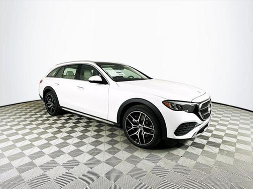 2025 Mercedes-Benz E-Class 4MATIC