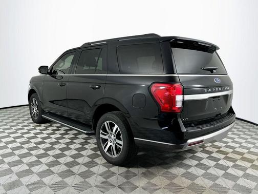 Black Metallic 2023 Ford Expedition XLT