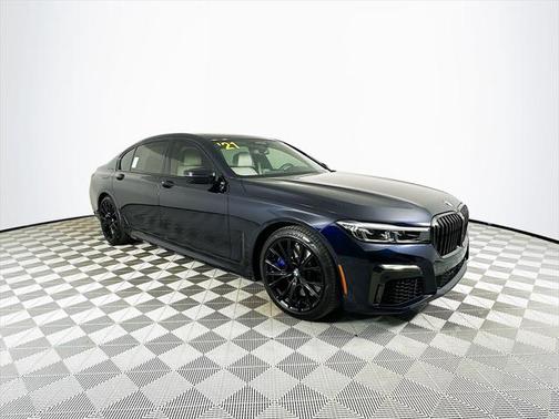 2021 BMW 750 i xDrive