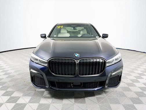 2021 BMW 750 i xDrive