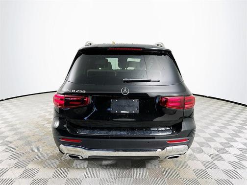 2025 Mercedes-Benz GLB 250 Base