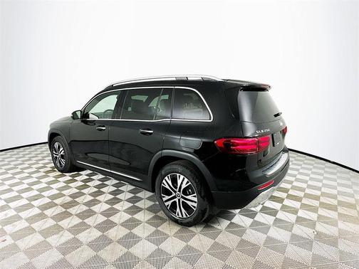 2025 Mercedes-Benz GLB 250 Base