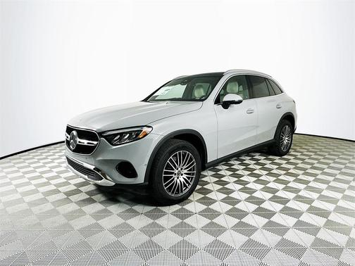 2026 Mercedes-Benz GLC 300 Base