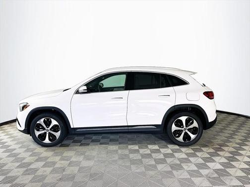 2025 Mercedes-Benz GLA 250 Base