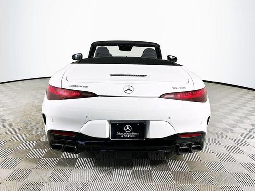 2022 Mercedes-Benz AMG SL 55 Base