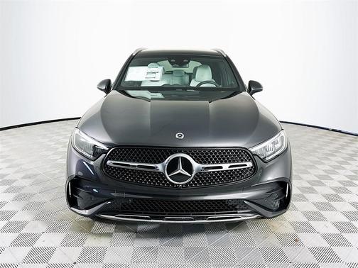 2026 Mercedes-Benz GLC 300 Base