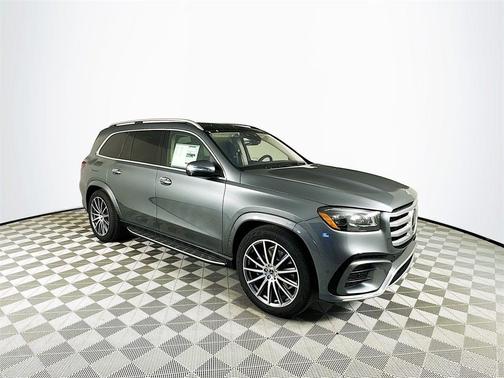 2026 Mercedes-Benz GLS 450 