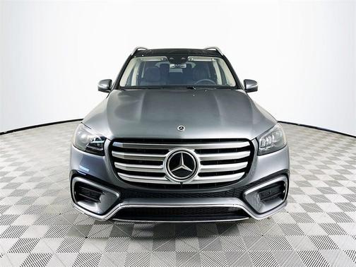 2026 Mercedes-Benz GLS 450 