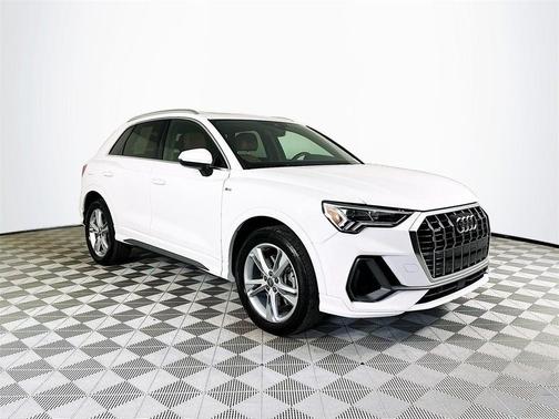 2020 Audi Q3 45 S line Premium Plus