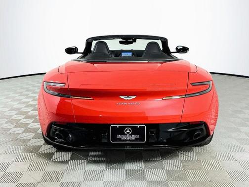 Q Scorpus Red 2020 Aston Martin DB11 Volante