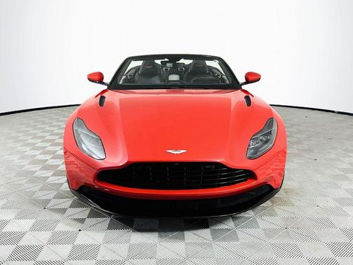 Q Scorpus Red 2020 Aston Martin DB11 Volante