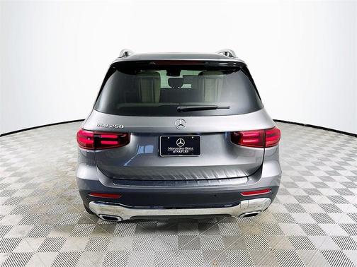 2025 Mercedes-Benz GLB 250 Base