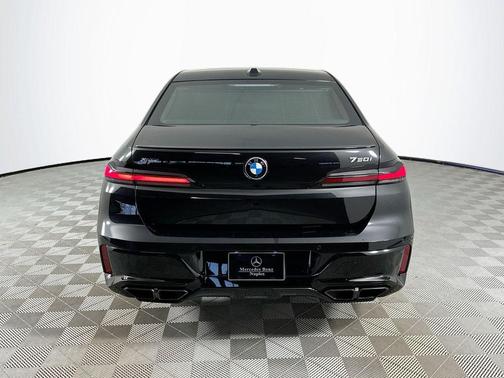 Black Sapphire Metallic 2024 BMW 760 760i xDrive