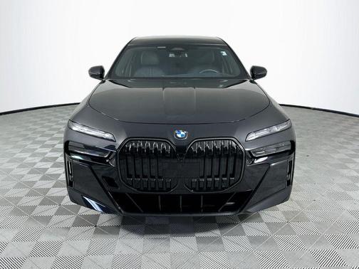 Black Sapphire Metallic 2024 BMW 760 760i xDrive