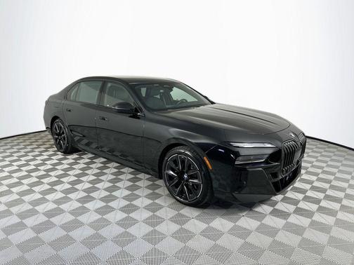 Black Sapphire Metallic 2024 BMW 760 760i xDrive