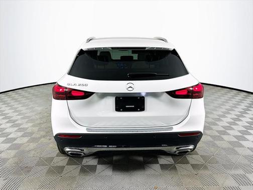 2025 Mercedes-Benz GLA 250 Base