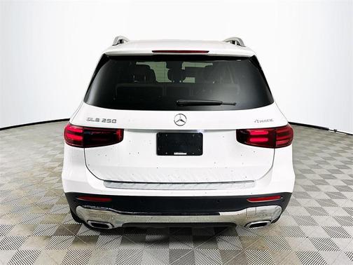 2026 Mercedes-Benz GLB 250 Base 4MATIC