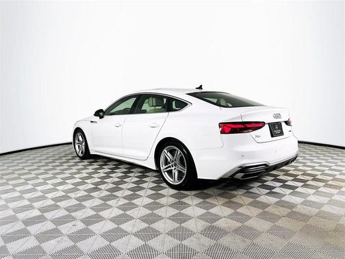 2022 Audi A5 2.0T Premium Plus