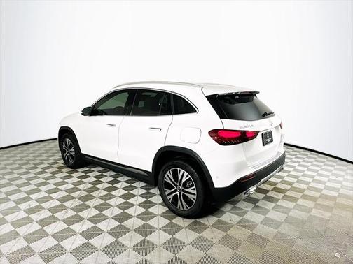 2025 Mercedes-Benz GLA 250 Base