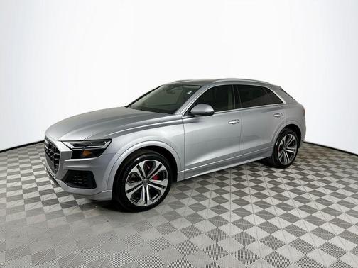 Florett Silver Metallic 2019 Audi Q8 3.0T Premium Plus