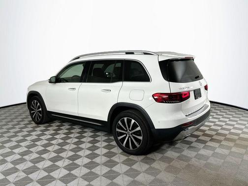 Polar White 2023 Mercedes-Benz GLB 250 Base