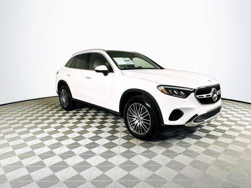 2026 Mercedes-Benz GLC 300 Base