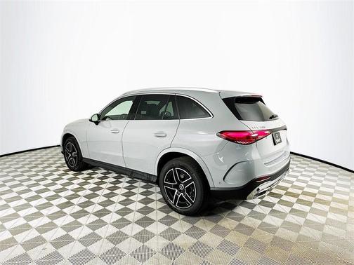 2026 Mercedes-Benz GLC 300 Base