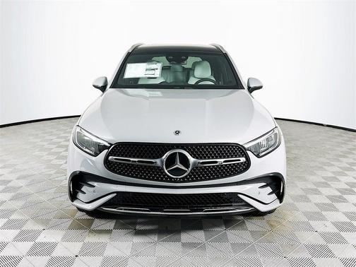 2026 Mercedes-Benz GLC 300 Base
