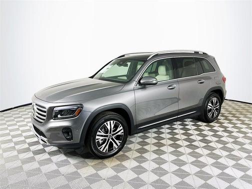 2026 Mercedes-Benz GLB 250 Base 4MATIC