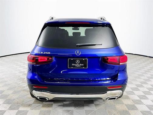 2021 Mercedes-Benz GLB 250 Base