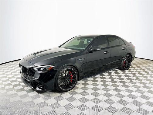2024 Mercedes-Benz AMG C 63 S E Performance